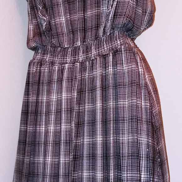 UNIVERSAL THREAD PLAID DRESS - Picture 7 of 10